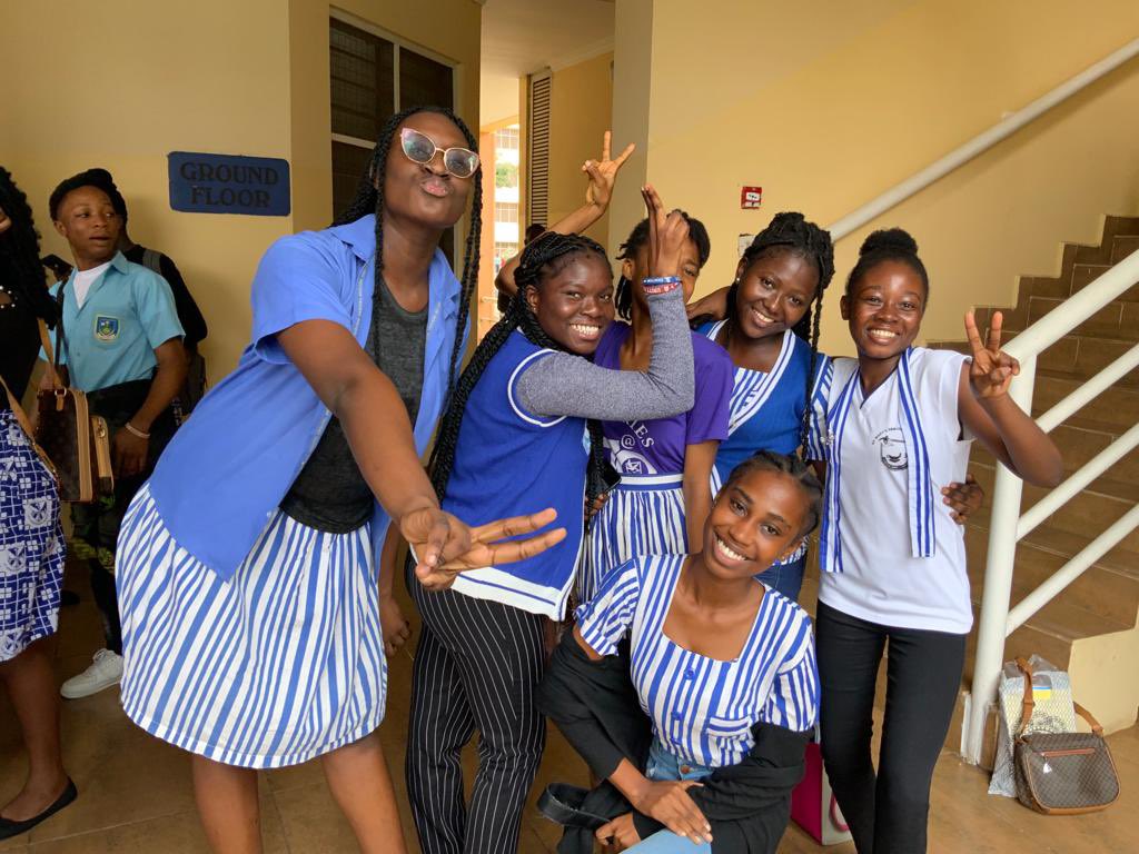 bhadext's tweet photo. St Mary’s girls shs 💙💙💙💙💙😊Rep your school was solid🔥😁 #GPSAFacultyWeek https://t.co/McEEqhbX95