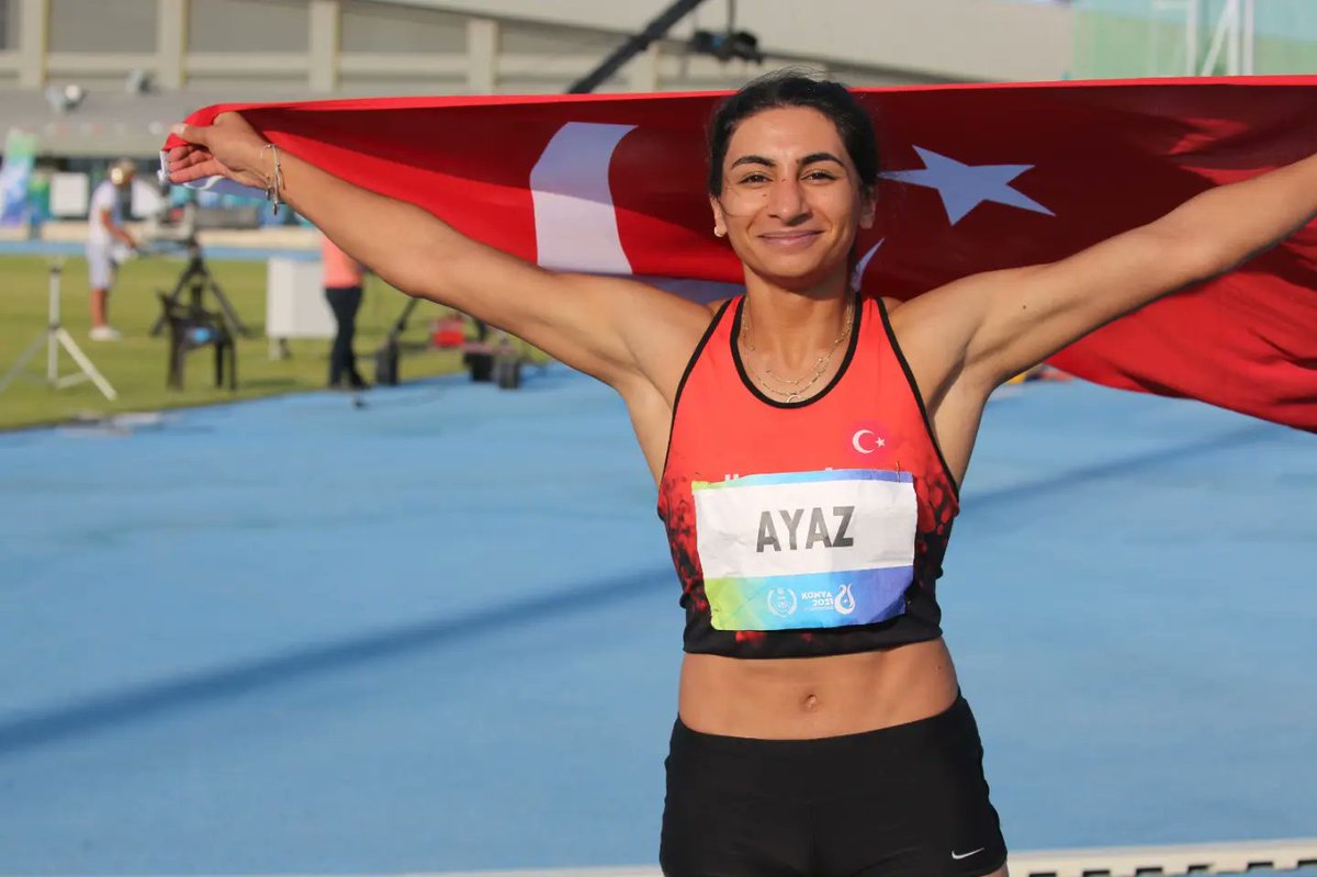 5. İslami Dayanışma Oyunları'nda 100 metre engelli yarışını 13.21 ile kazanan milli sporcumuz Şevval Ayaz, altın madalyanın sahibi oldu! 🇹🇷🥇

Tebrikler Şevval! 👏