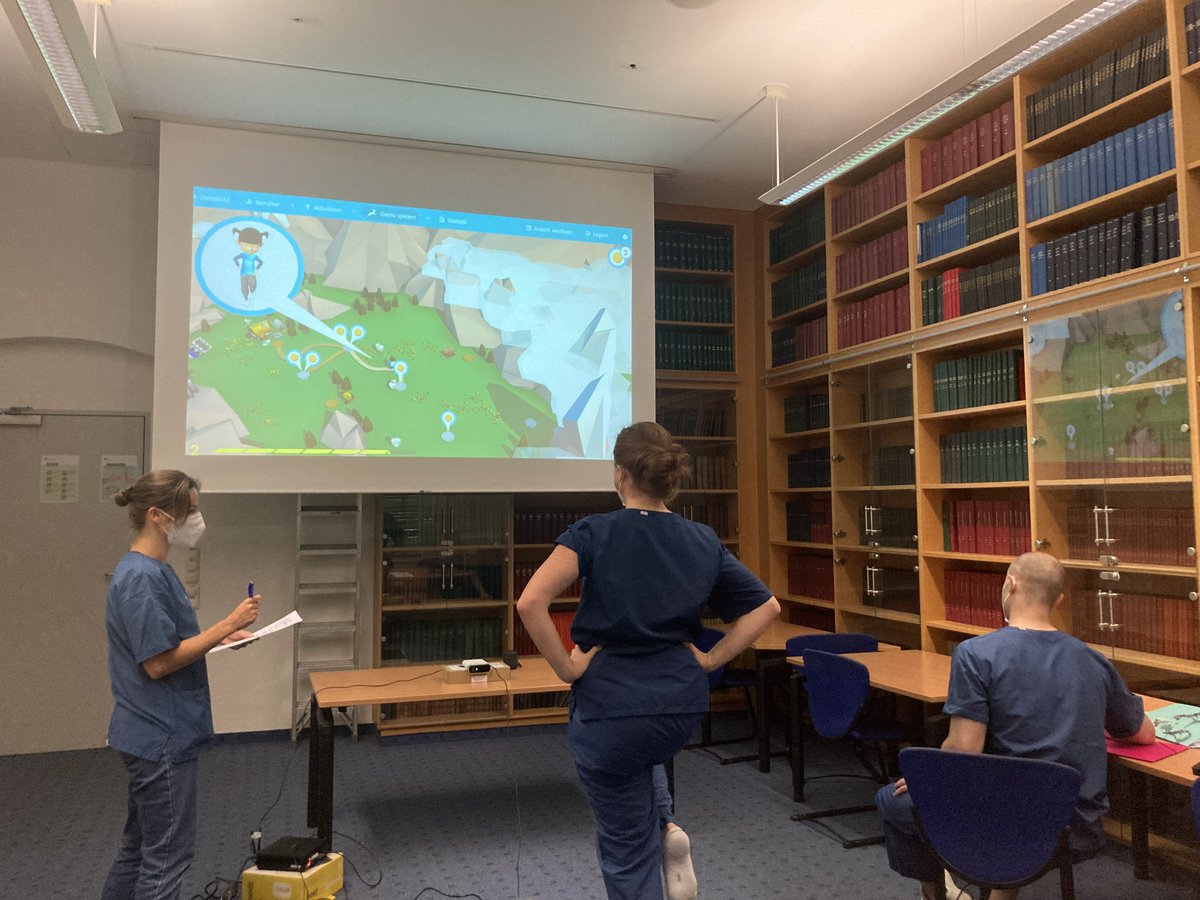 reFit is excited to start another research project together with the Dr. von Hauner Children’s Hospital, University Hospital, @LMU_Uniklinikum: 2B in Motion!
The team of  the Concussion Clinic evaluates the balance of patients with concussion with #refitgamo and a balance plate.