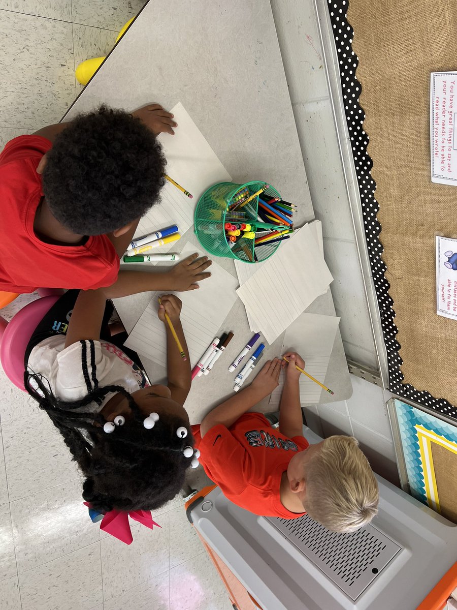 meg_broadfoot's tweet photo. Happy literacy centers!!! @GWTPrimary https://t.co/2CWefUxeb1