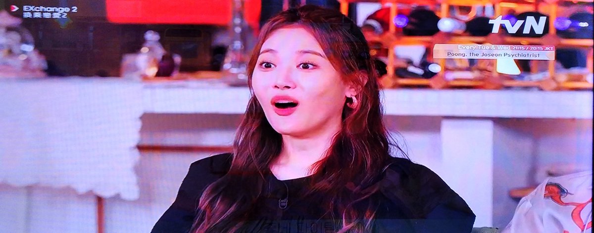 Mr_Ask_Why's tweet image. #NowWatching #Exchange2 episode6 on @tvN_Asia 😊
#KimYura #tvN