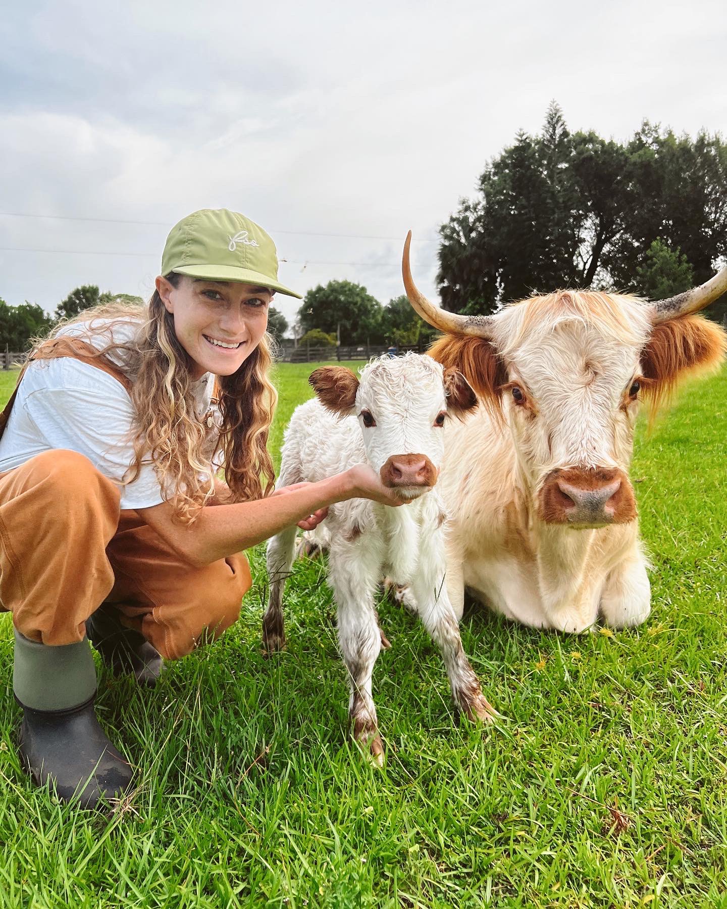 eco sister on Twitter "INTRODUCING KNUCKLE BUMP FARM’S MALCOLM🥹 we are