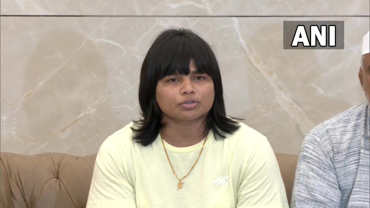 Delhi | I have been fighting kushti for so long. Nobody would pay me if I fought with girls, so I fought with boys to keep up my nourishment. By 2017, I'd given Delhi 58 medals to Delhi: Indian freestyle wrestler Divya Kakran who won a Bronze medal in CWG22  (1/3)