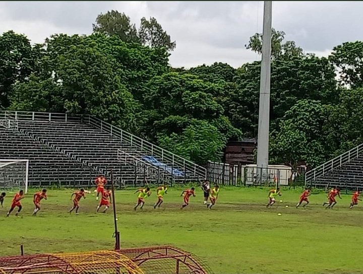EB1920_Tweets's tweet photo. #EmamiEB management please change this Practice Ground
ASAP 🙏🏼
#EmamiEastBengal #EBFC
@emamirealtyltd @sc_eastbengal https://t.co/SuUeP7UNWw