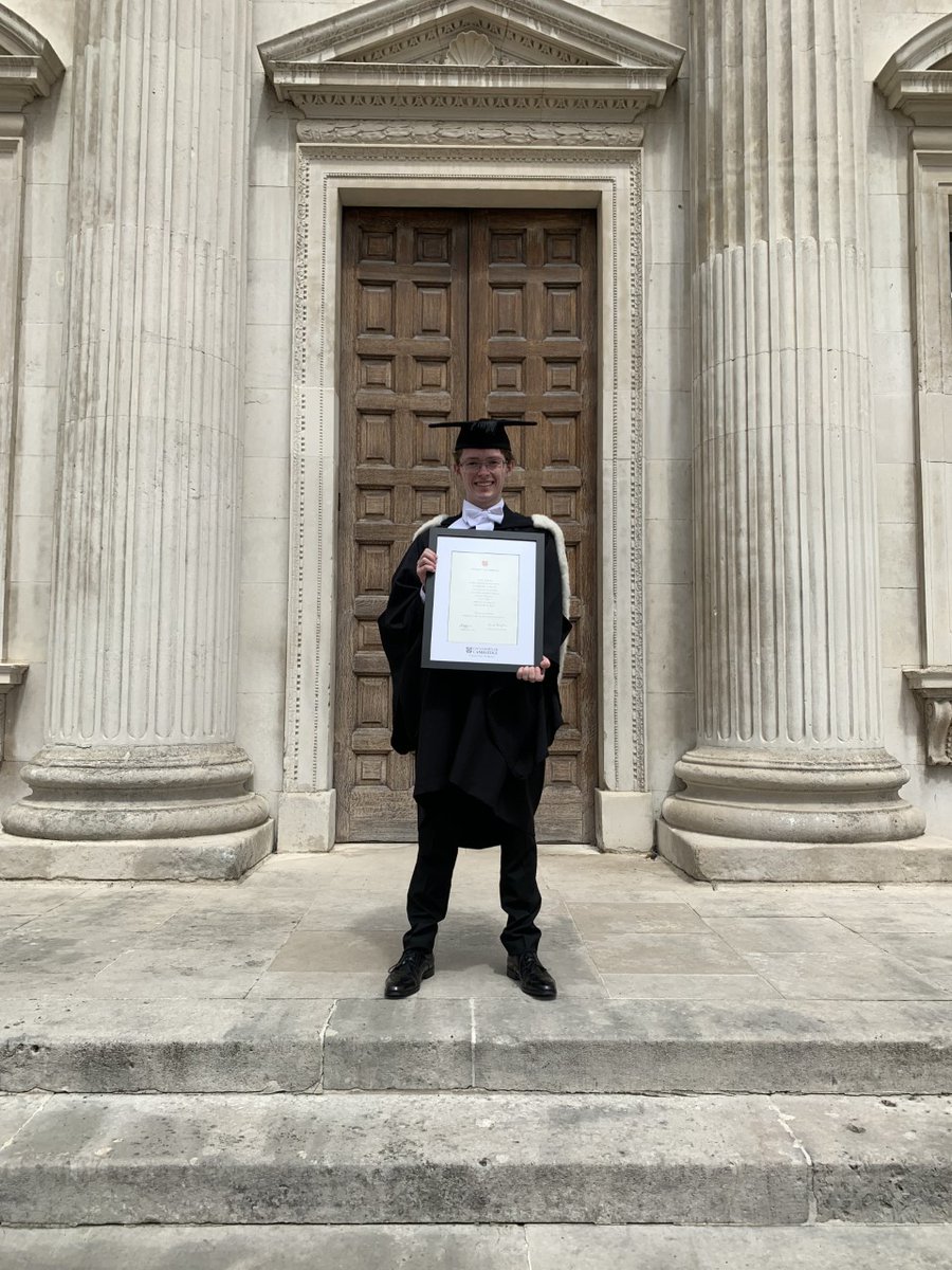 HyndlandSec's tweet image. HUGE congratulations to our former pupil Aidan on graduating with a first class honours in Computer Science from Cambridge University - amazing achievement Aidan - we are so proud of you! @HyndBusComp