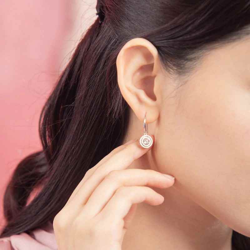 TheSparklePlace's tweet photo. Dancing Stone Halo Dangle Solid Silver Earrings
Ready for some sparkling earrings that gives that elegant look?
"Flash Sale" - 20% OFF Today
#bling #dancing #thesparkleplace #925 #dancingstone #925s https://t.co/9cyY9LQKSp