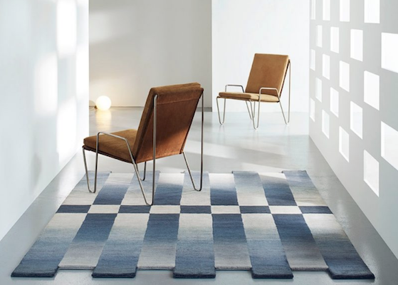 DeirdreDysonRug's tweet image. A look at some of the iconic chairs selected by Stylist @LouisaGrey over the years for Deirdre Dyson's bespoke rug collection lifestyle images 
deirdredyson.com/2022/08/classi…

#designclassics #bespokerugs #contemporaryinteriors #interiordesign