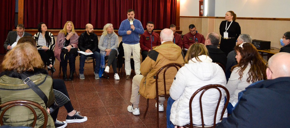 carlosbrunok's tweet photo. Comenzamos la segunda etapa d los Foros d Seguridad Pública #FOSEP 2022
Las 2 primeras reuniones fueron en @bacomuna2 y @bacomuna3, donde realizamos un excelente encuentro con sus vecinos y autoridades.
Seguimos trabajando juntos.
Sumate
https://t.co/pA0W8hzawl
#LaFuerzaDelCambio https://t.co/1ZvxpIBEzp