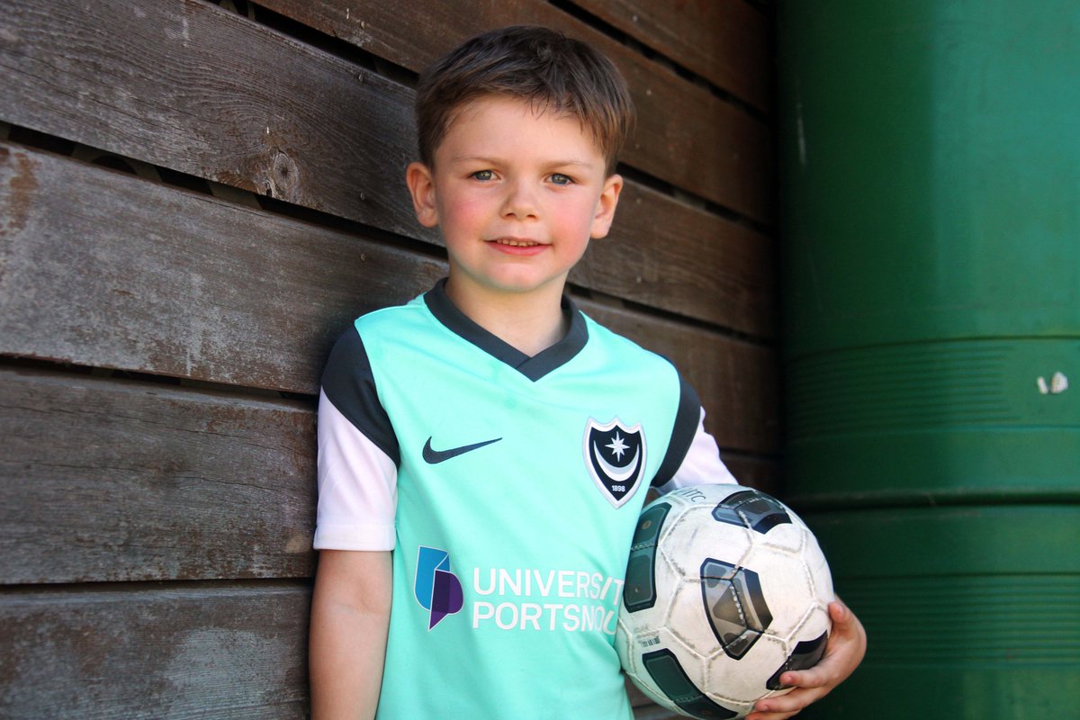 PompeyITC's tweet photo. We've seen lots of new @officialpompey  kits this week 😍 

Here is the new third kit being modelled by one of our Holiday Course participants. 

Looking cool Freddie 😎 

 #sport #pompey #summerfun #football https://t.co/EDI709v7GQ
