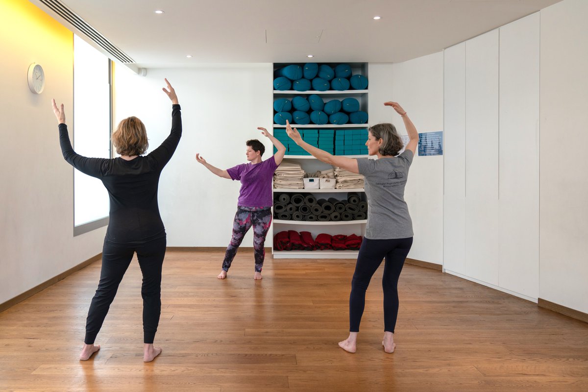 Join my wellbeing classes in Sussex or online to deeply calm the body and mind - vitalityqigong.org