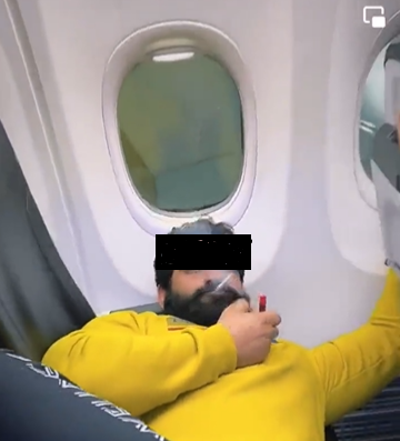 CISFHQrs's tweet image. A misleading video alleging security lapse is in circulation in social media wherein a pax is seen smoking inside aircraft. Said video is 7 months old. In fact the pax had boarded international flight from Dubai for Delhi. On arrival a police case was also registered by airlines.