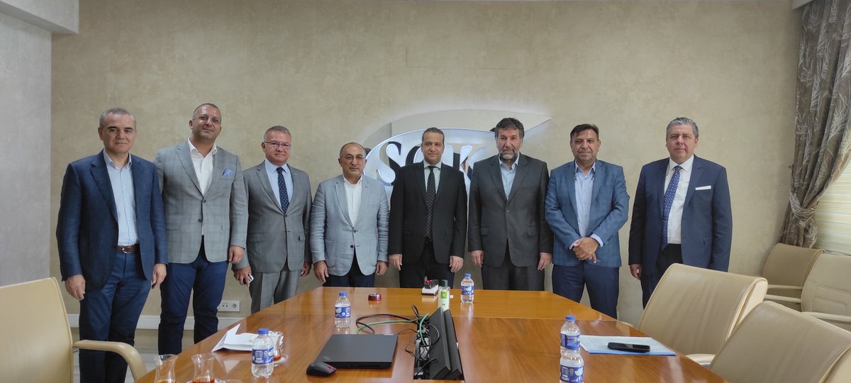 TÜMDEF İcra Kurulu olarak;TİTCK Bşk. ve Yrdları,DMO Genel Md. ve Yrdları, SGK/GSS Genel Md. Kamu Hast.Genel Md ve Yrdları,SB Strateji Bşk.Hazine ve Maliye Bak.yetkilerini ziyaret ederek sektörümüz için ivedi ve öncelikli konu başlıklarını görüşerek istişarelerde bulunduk.
<a href="/kyz841/">Kemal Yaz</a>