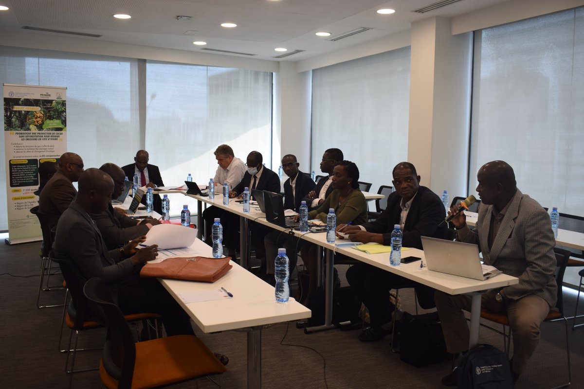 FAOCotedIvoire's tweet photo. #CIV: ouverture ce jeudi à Abidjan de la 3ème réunion ordinaire du comité de pilotage du projet #Promire mis en œuvre par la @FAOCotedIvoire et financé par le Fonds Vert pour le Climat. Objet de la réunion, évaluer l'état d'avancement du projet un an après son lancement officiel https://t.co/qOkrKbpCNe