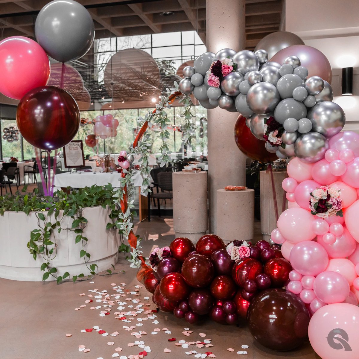YourGBFevent's tweet photo. GBF Bespoke Balloons and Event Services is #opening a store in Historic Downtown Waukesha and to #celebrate to occasion we are offering our #photobooth from now until the end of #August for the same #awesome price non-profits and educational organizations pay! Thats #hugesaving https://t.co/oHC4LOo8QK