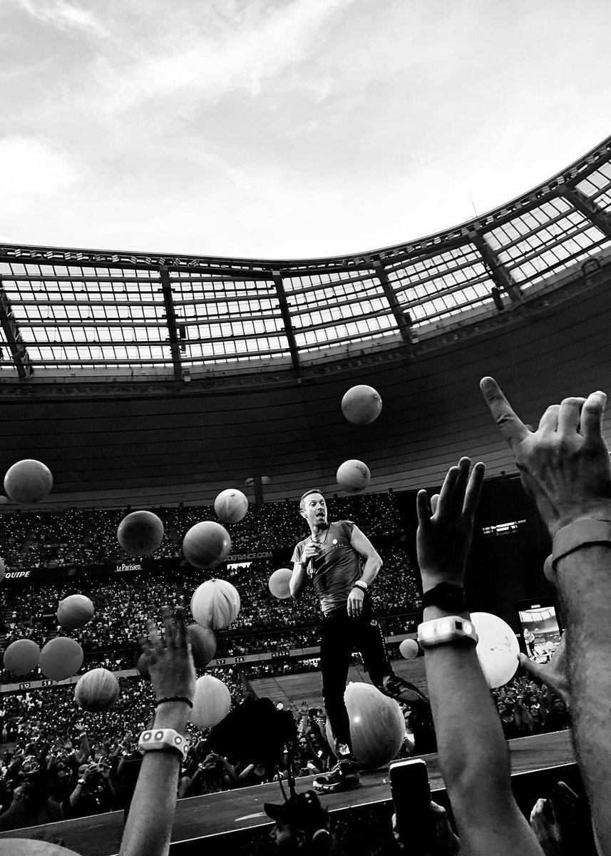 ColdplayCorner's tweet photo. Superbes photos prises lors de #ColdplayParis #Night2.
(📸 Inès Condeau)
Plus de photos par ici 👉 https://t.co/F0TCwoY2nc
#CPCRSDF https://t.co/nSi9UoXYOQ