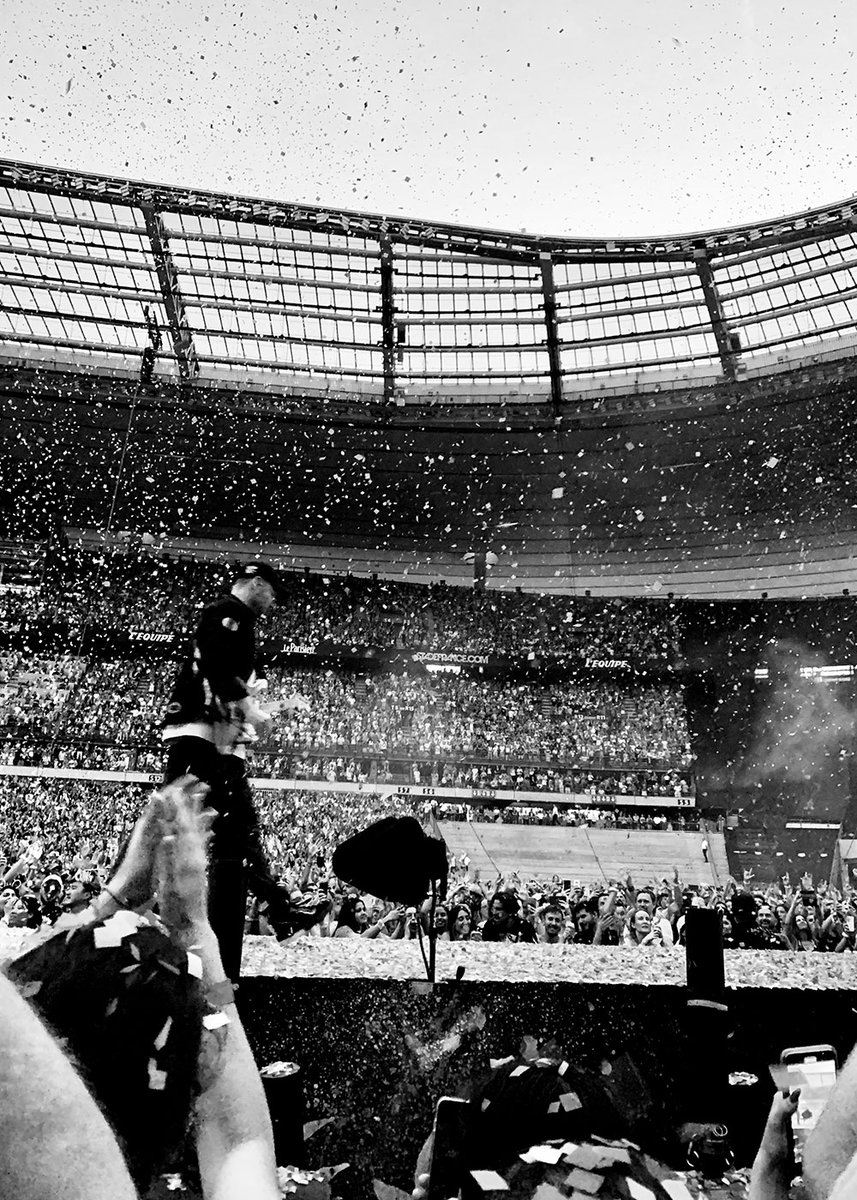 ColdplayCorner's tweet photo. Superbes photos prises lors de #ColdplayParis #Night2.
(📸 Inès Condeau)
Plus de photos par ici 👉 https://t.co/F0TCwoY2nc
#CPCRSDF https://t.co/nSi9UoXYOQ