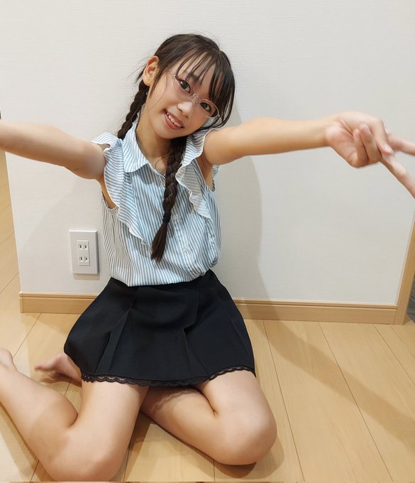 Twitterのコスプレ画像35