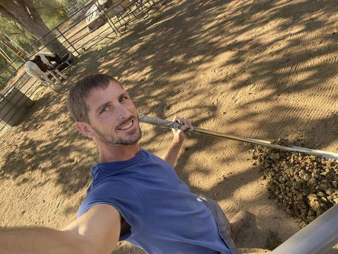 Good morning. Just up doing my ranch chores while my dogs sleep in&hellip; 💪🏻 🤠🙈💩 https://t.co/mDNJfVC6NT<a href="/tag/thelastkingdom"class="tags"><span>#thelastkingdom</span></a>