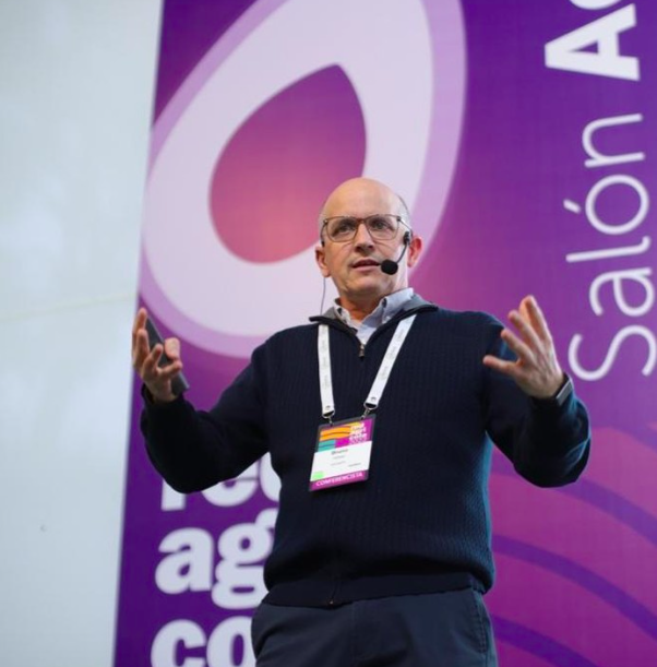 Nuestro Director Regional @inialaplatina, Bruno Defilippi, en la Conferencia Redagrícola Trujillo 2022🌱🌱🌱

#redagricolatrujillo #educacionredagricola #redagricolaperu #conferenciasredagricola