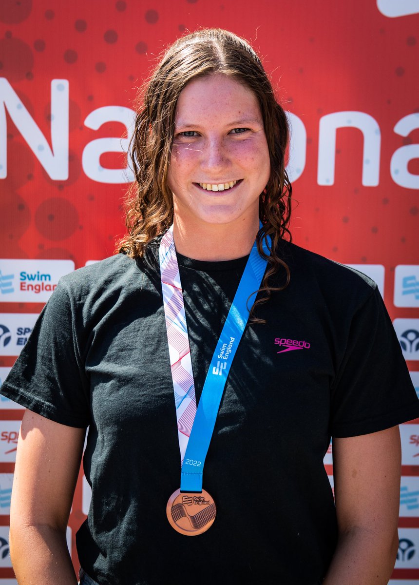 Perseverance pays off… eventually. 😊 Anything is possible if you keep trying, even in public swim lanes! <a href="/Swim_England/">Swim England</a> 19+ 5km National Open Water 🥉medallist. <a href="/BourneEndSC/">Bourne End Swimming Club</a> <a href="/ONB_ASA/">Oxfordshire & North Buckinghamshire Counties ASA</a> #swimming #swimmer #thisgirlcan #keepgoing #competitiveswmmer