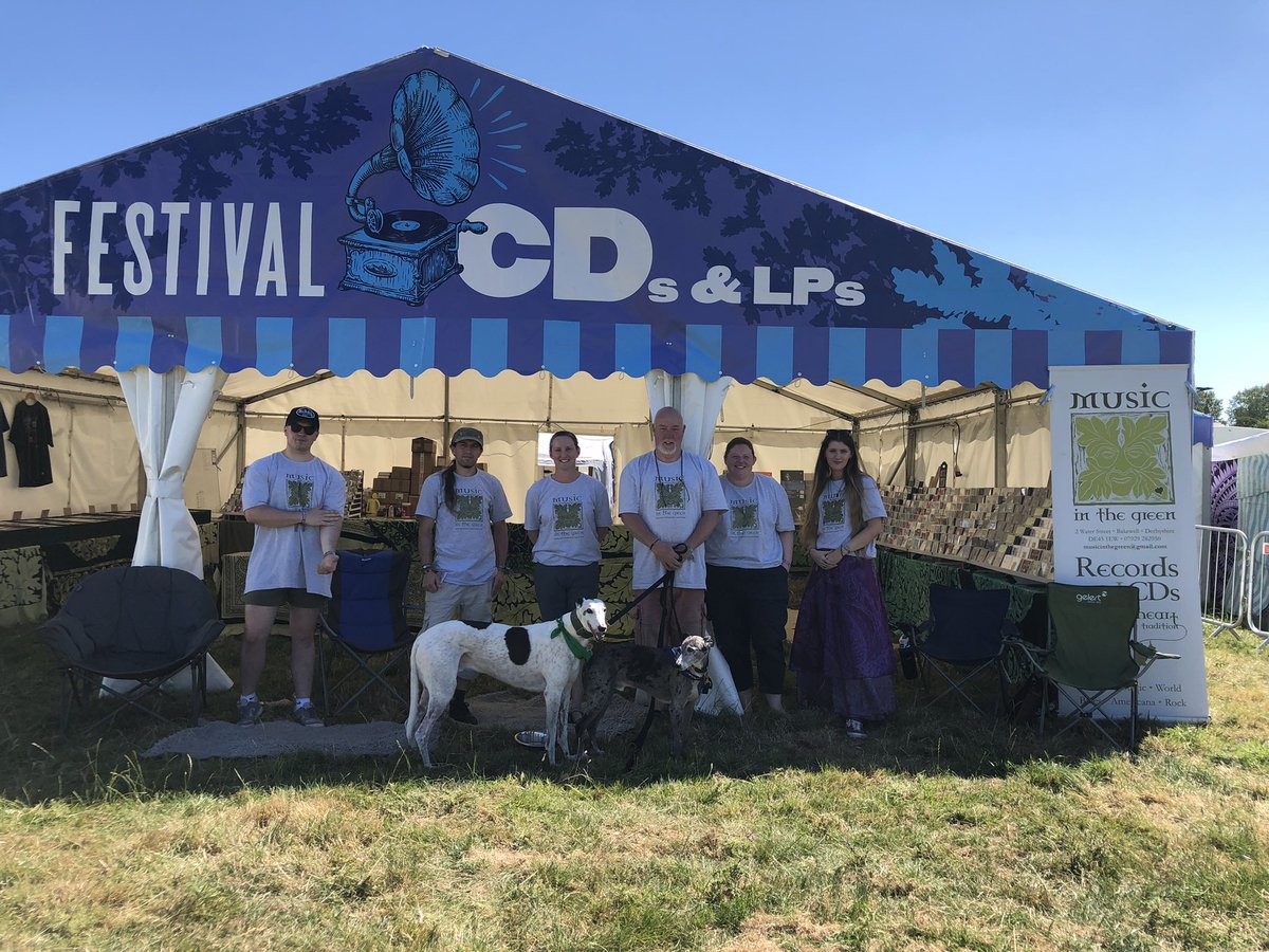 The Music in the Green #dreamteam is ready to welcome you to #cropredy2022
Come and say hello xx <a href="/faircropfest/">Faircropfest</a>