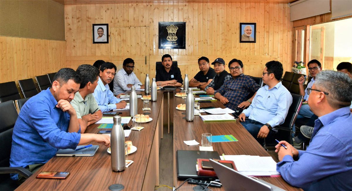 LAHDC_LEH's tweet photo. CEC @tashi_gyalson chairs governing body meeting of #LREDA to approve various proposal and review targeted achievements.
@Angchuk5 @yakzee_tashi
@StanChosphel @DC_Leh_Official @DIPR_Leh @ddnewsladakh https://t.co/QeRIsCYkWh