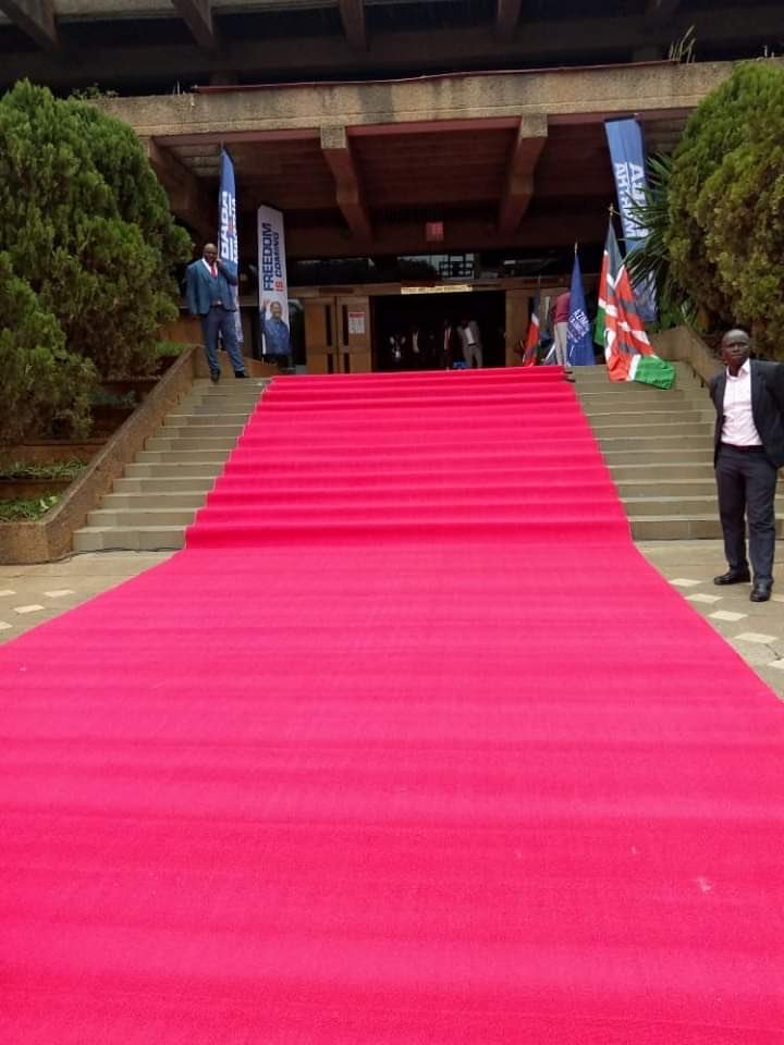 ItsMutai's tweet photo. Red carpet for RAILA ODINGA, President Elect at KICC right now. Stay calm. Do not be Afraid.

#KenyaDecides2022 https://t.co/neGfofcKgQ