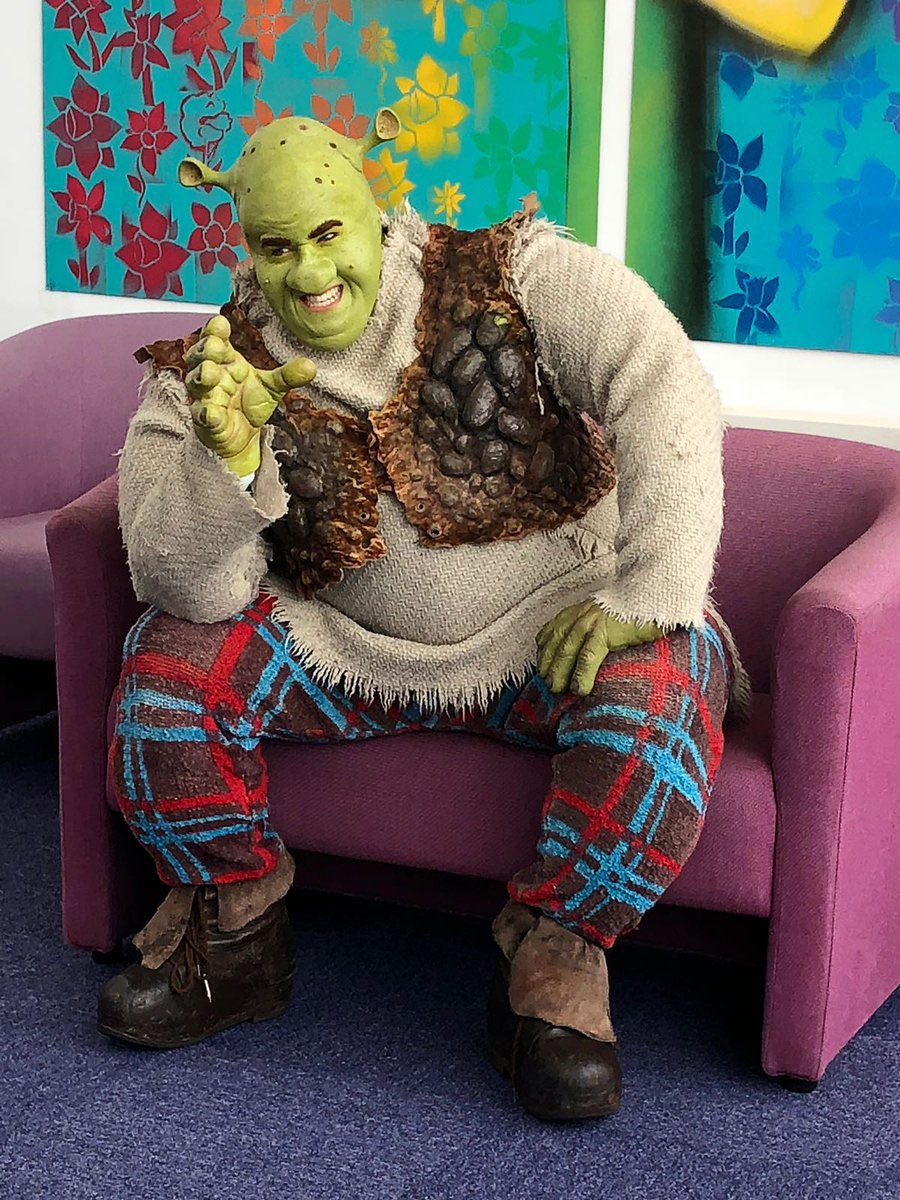 your fav loves shrek ! (@urfavluvsshrek) / X