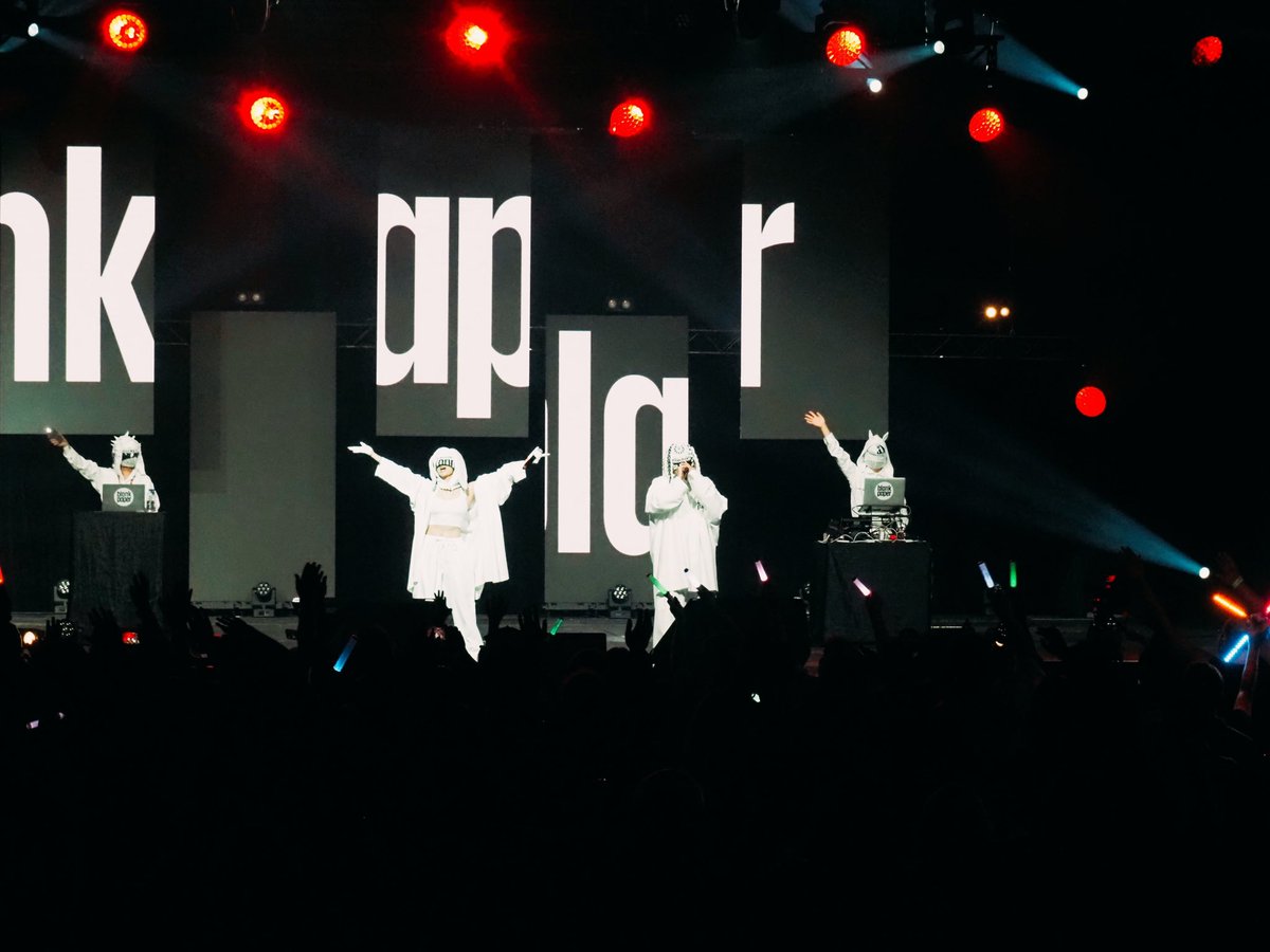 blank_paper_jp's tweet image. #otakuthon2022  LIVE PHOTO!!!!

#blankpaper #bpm
#montreal #canada 
#C45P3R #T3R354