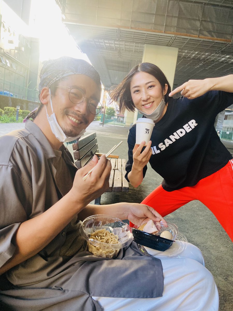 UnitBluejusaki's tweet photo. ショーゴさんがコーヒー奢ってくれた❤️✨
そして2回目の通し稽古、まさかのスタートの台詞で噛んだよね🙌🏻🤣💥爆

ったく勘弁してくれよー🙌🏻🙌🏻🙌🏻笑笑

#舞台G7 https://t.co/7BFklGVCgZ