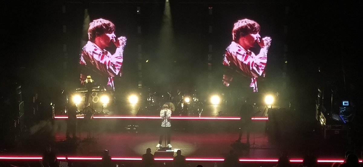 ControlStylesxx's tweet image. Sur la liste des rêves que j'ai accomplis, c'est d'avoir pu assister aux concerts de ses deux la en un an ❤️✨ 
Après plus de 10 ans à attendre