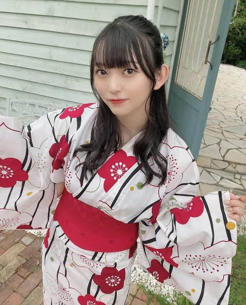 dosucoi46's tweet photo. これで16歳って令和世代強くない？ https://t.co/is4BH93v8K