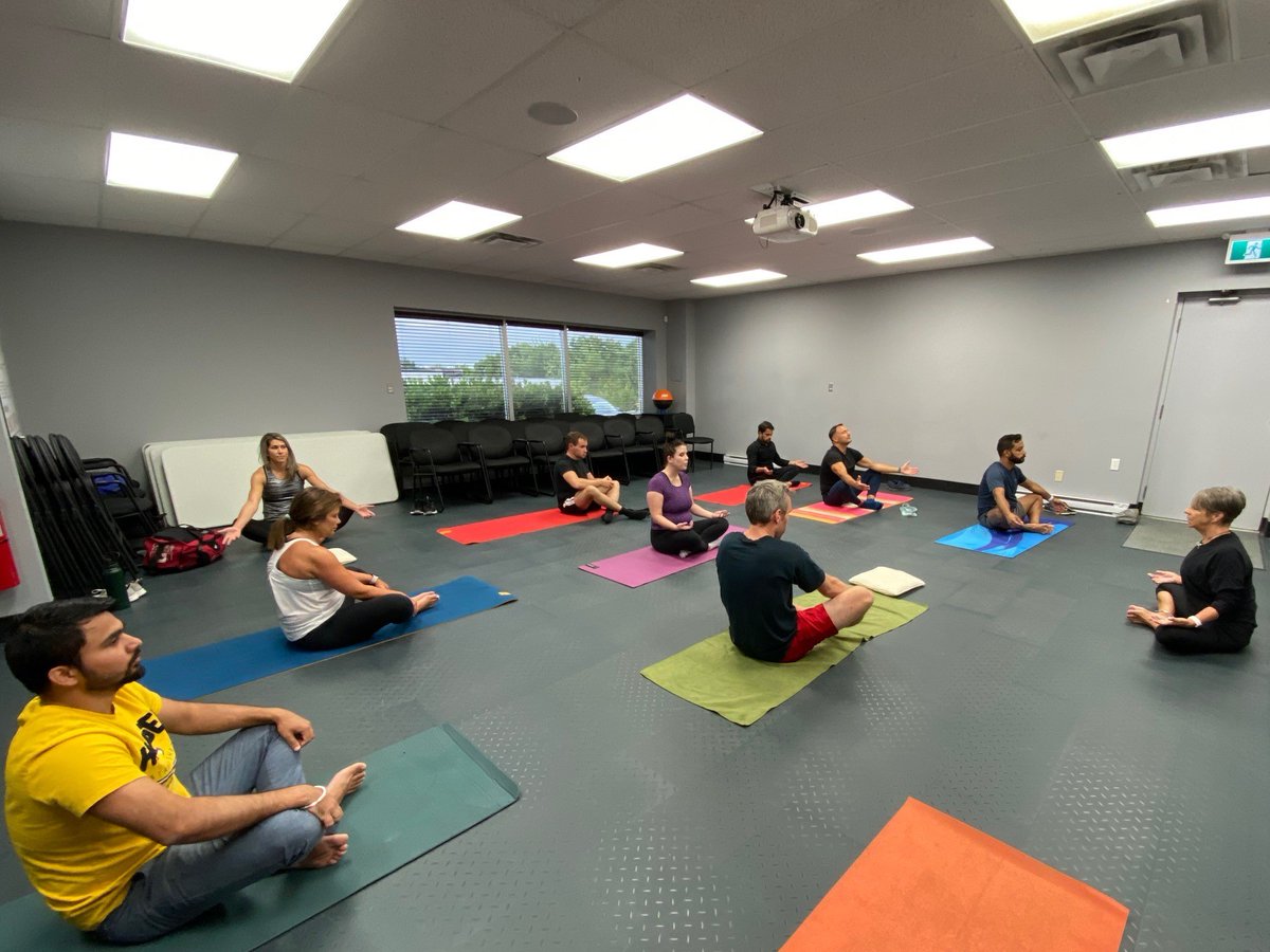 MetOceanT's tweet photo. #HealthAndWellness Take a peek at MetOcean’s summer yoga class! Hosted by expert yoga instructor Patti MacAulay, MetOcean’s lunchtime yoga sessions have been a great way for the team to unwind and take a breather during the workday. 🧘 

#MetOceanTeam #LifeAtMetOcean https://t.co/RoT5hRLaGm