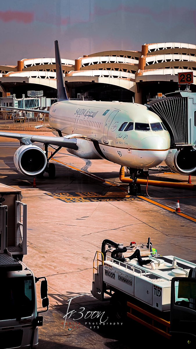 اللَّهُمَّ أَنتَ الصَّاحِبُ في السَّفَرِ ،،، 👋🏼