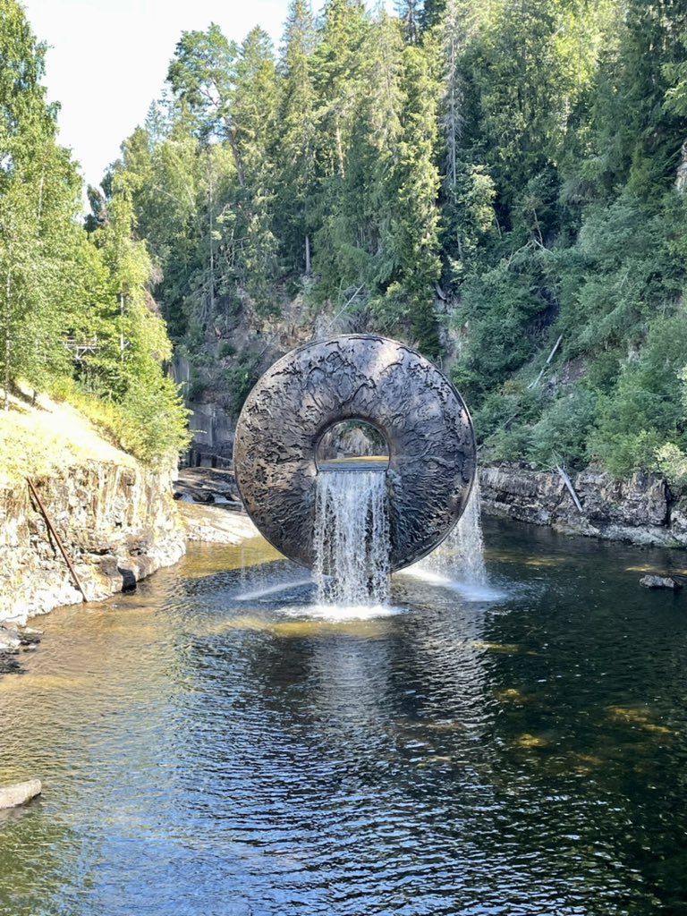 Eric Menge tweet media