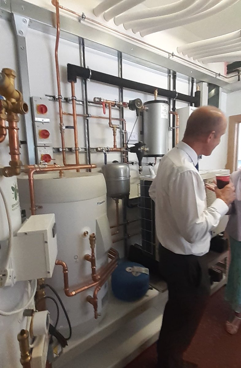 eric_hawkins9's tweet photo. Visited @H2ec0 for there official opening new showroom and offices,met up with @cousins_pete to share more of my experience of solar thermal stores, who also has one, 500 litres,now needs to install the SH Viessmann tubes, he was able to buy cheaply. This is Ash, a PV installer https://t.co/BotDqk4SgY