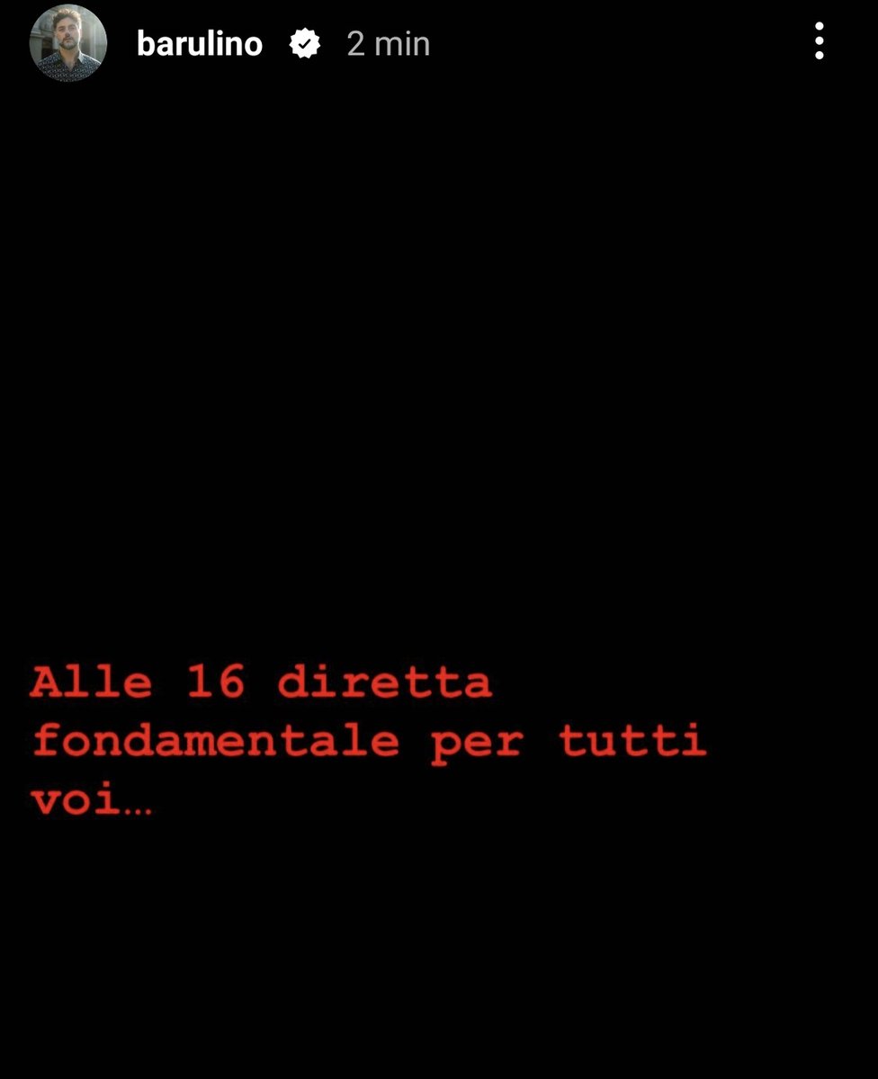 sxjeru's tweet photo. Come minimo è una diretta in cui si allena e fa il pavone😂❤

#jeru https://t.co/GZuFAFfl6e