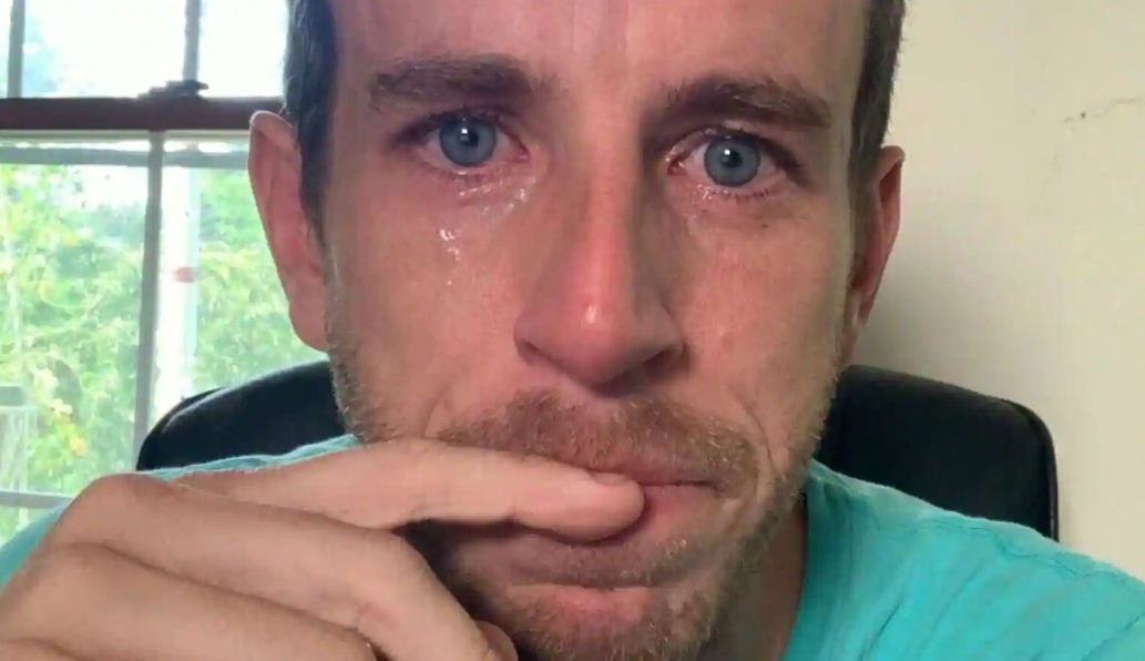 ians_india's tweet photo. #HyperSocial CEO #BradenWallake has been mocked for posting a photo of himself in tears online after laying off some of its employees.
"I know it is not professional to tell my employees that I love them. But from the bottom of my heart, I hope they know how much I do," he said. https://t.co/erDChwwHaU