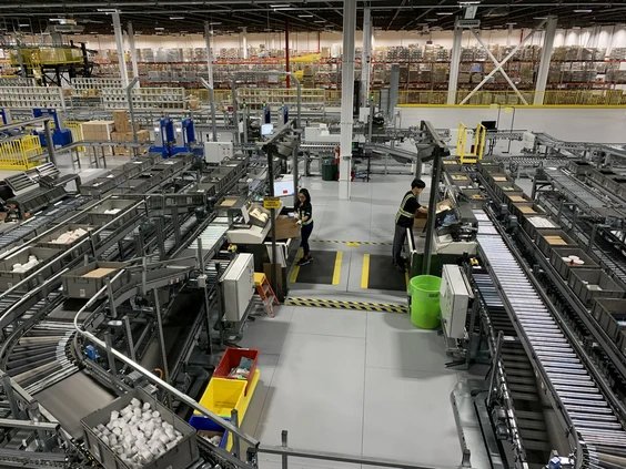 KNAPP_AG_de's tweet image. We are very proud to be technology partner of @McKessonCa for the new distribution centre in Edmonton. sohub.io/0jxq @edmontonjournal  #partnership #makingcomplexitysimple  #ValueChainTechPartner