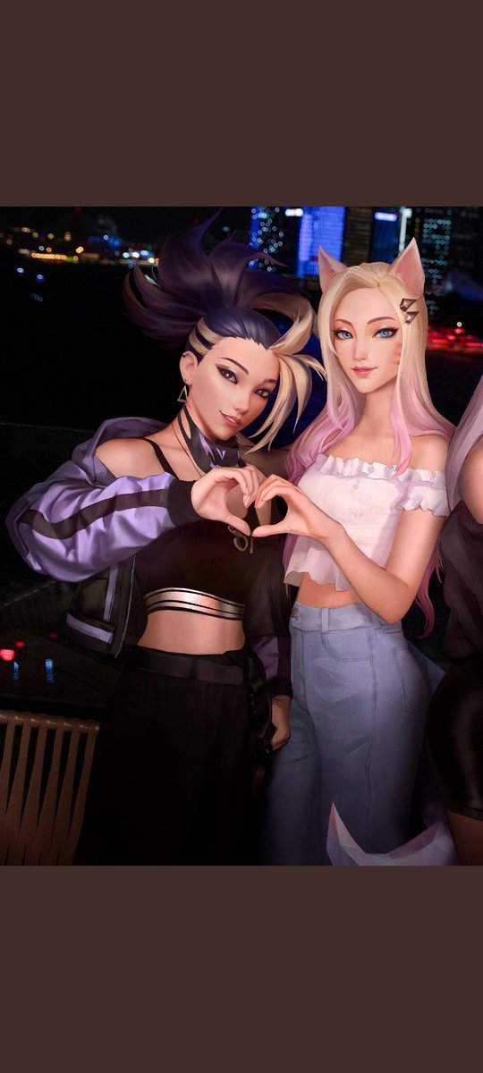 Rosacheabrosci4's tweet photo. Akali Jhomen "i got all the boys on me" Tethi https://t.co/QgIxw9FJM7