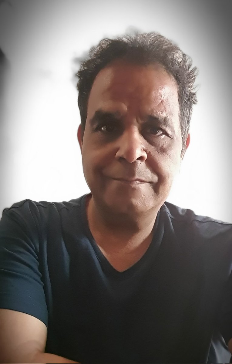 parijatmisra's tweet photo. #BlackMagic
#DressingDown https://t.co/R8YUXJ1MDy