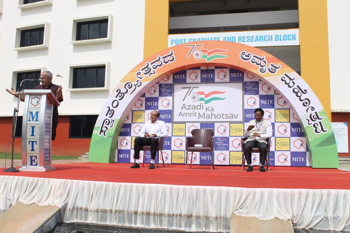 MITE_Mangalore's tweet photo. @SandhyaRAnvekar @arjunodeyar 
 @CaptKarnik 
#AmritMahotsav #HarGharTiranga celebration by 
@MITE_Mangalore Mangalore Institute of Technology &amp; Engineering
@narendraup https://t.co/zHSNJN5KHp