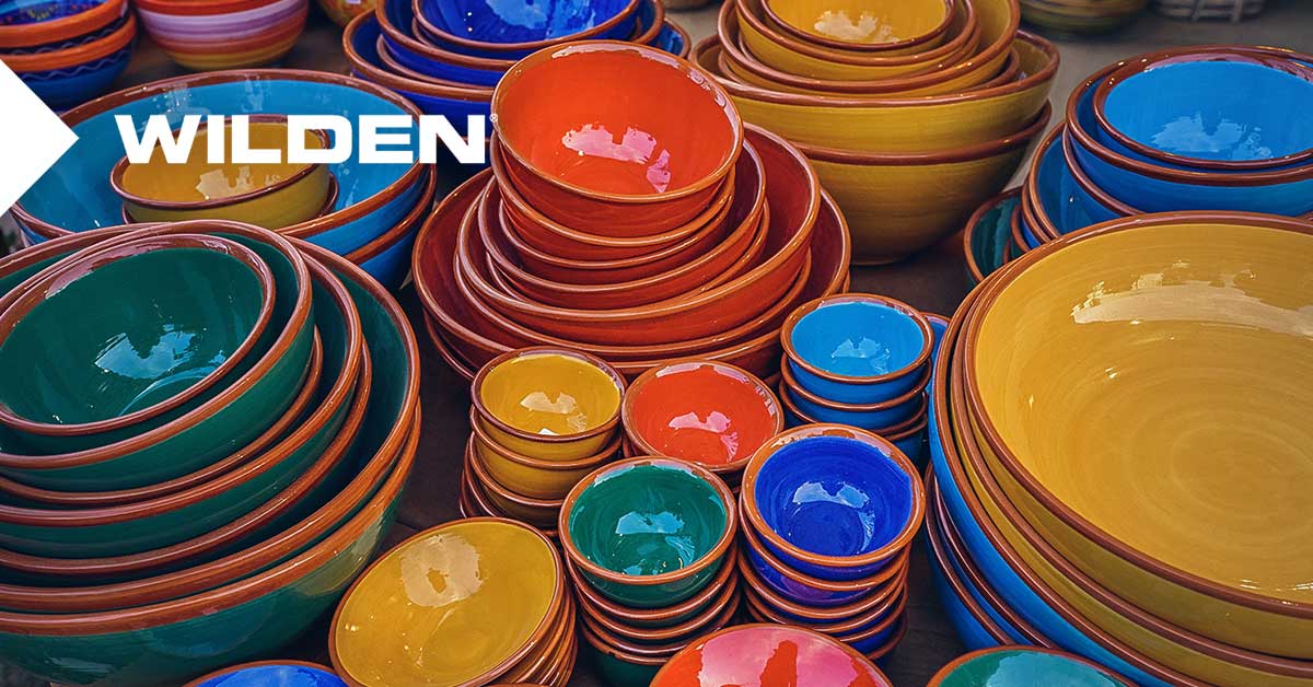 WildenPump's tweet photo. The mugs you use every day are covered in a protective or decorative glaze. But how did it get there? #Wilden Pro-Flo SHIFT Series #pumps help securely transfer these glazes, paints and enamels to make your kitchenware stand out. #WildenReliable #PSGDover
https://t.co/CKmirFqmRS https://t.co/1FeeQF5nb5