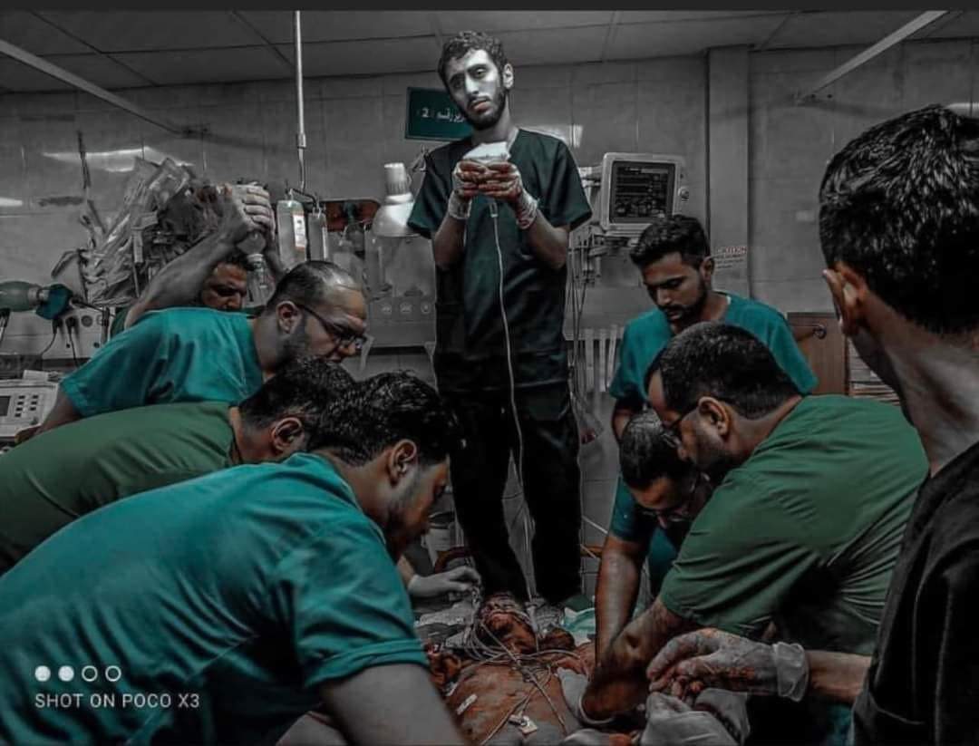 cu2hashem's tweet photo. ليست مشهداً تمثيلاً من فيلم .. بل هي صورة حقيقية في غــ،،ــزة https://t.co/lRL3fkGQ3A