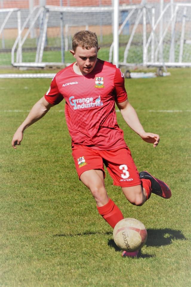 ByronFlynn1949's tweet photo. @RiscaUtd @RiscaAcademy @SimonBerry16 …Joel Thomas leaves on Sunday to spend 4 years at @UWSmenssoccer …thanks for all the support Joel has received from club and coaches from an early age also the coaches at @fleurdelysafc and @CaerphillySFA https://t.co/BOJ4LS4Aqw