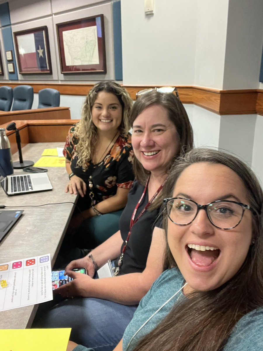 Ready for our Math AST training today!   #mpepanthers  <a href="/MPElemSchool/">Memorial Parkway EL</a> <a href="/kendramathis/">Kendra</a>