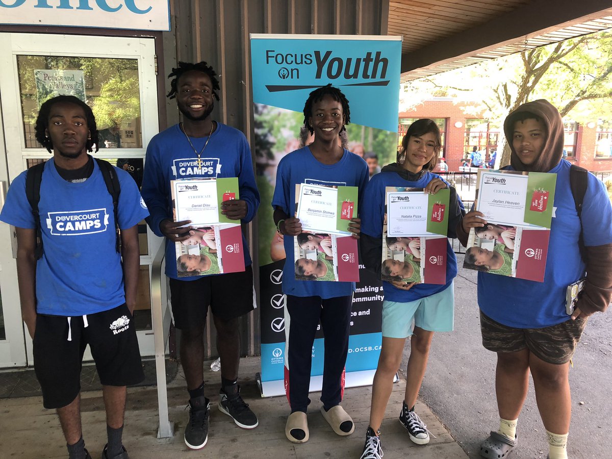 finleysp_mark's tweet photo. Congratulations to our wonderful Focus on Youth counselors!You made such a great difference at Dovercourt Camp. Even some former FOY graduates wanted to get in the action:) So great to see what this program can lead too. #ocsb #FOY2022 @BenVallati @MarianiCanada @OCSBContEd https://t.co/2fhf6mH9Rd