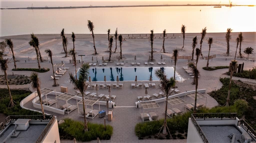 JohnPagano's tweet photo. We're coming up to a year being open at our 144-room Turtle Bay Hotel for staff, families and contractors in @TheRedSeaGlobal's Coastal Village. Pleased to say we've had 12 of the 120 Saudi students we're sponsoring at @UPMMadinah receive training at the hotel. https://t.co/xN9t846xyi
