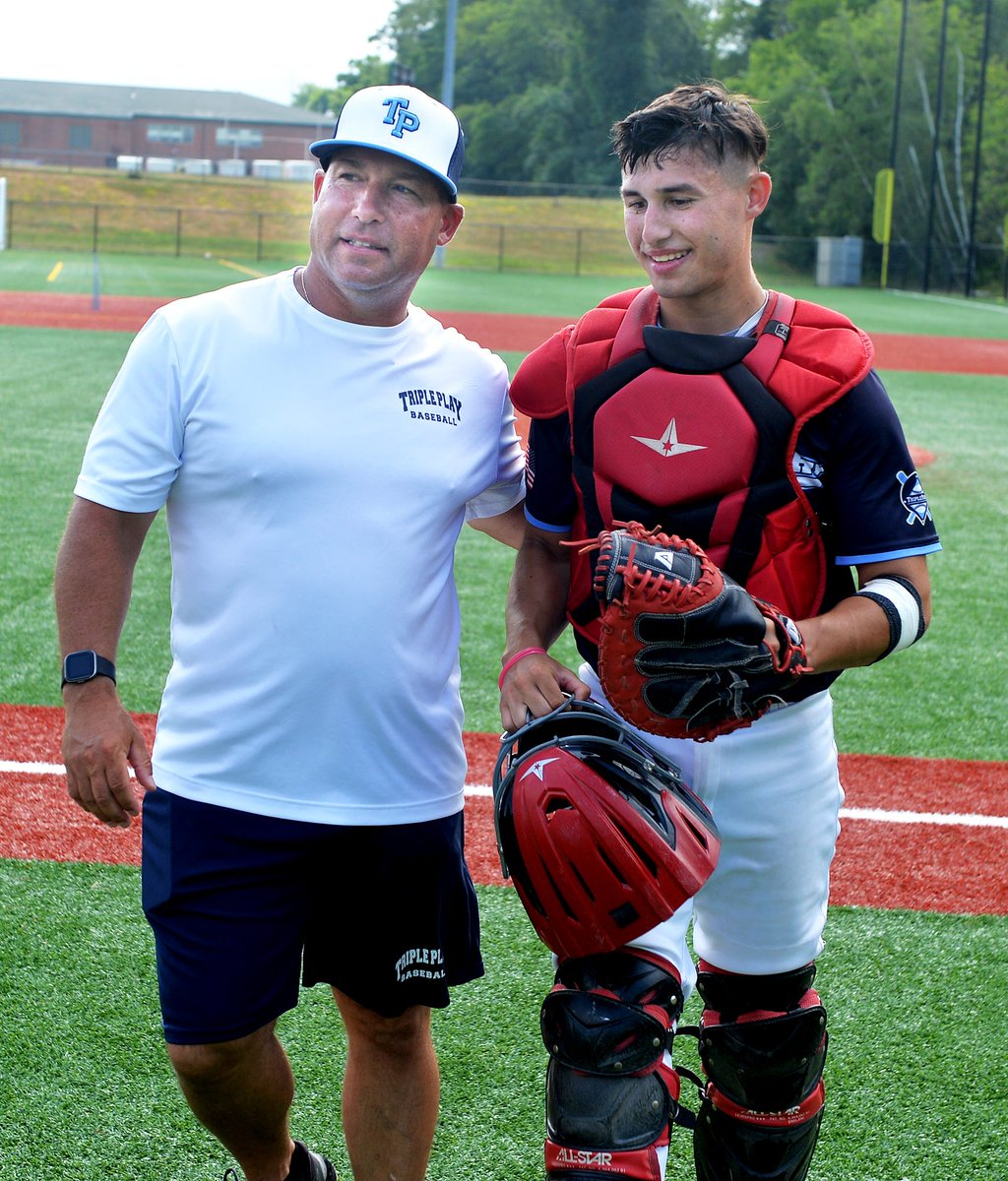 MetroWestSports's tweet photo. “It was an easy but tough decision. I just knew in my head I just could not watch him play.”

“Just him being there meant everything. Couldn’t ask for more.”

This father dropped coaching HS football to watch his son play HS sports | 🖊️: @tommycassell44  https://t.co/SnxpbGvU0x https://t.co/eOwkrsk27x