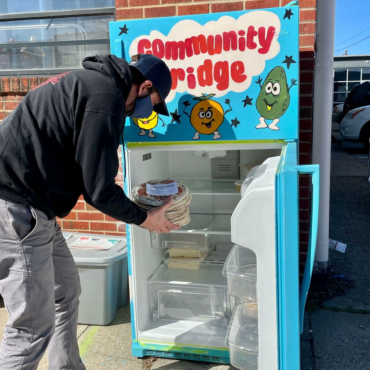 Slice Out Hunger tweet media